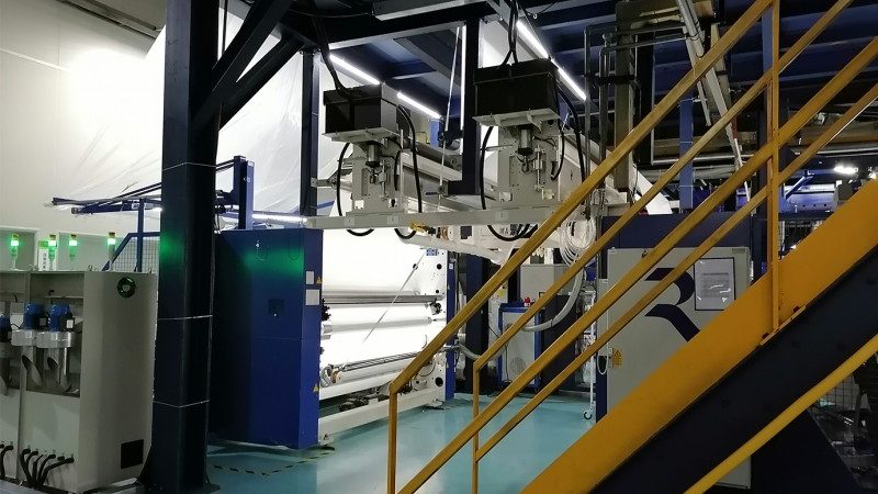 冷裱覆膜机价格之谜：揭秘其成本构成与影响因素